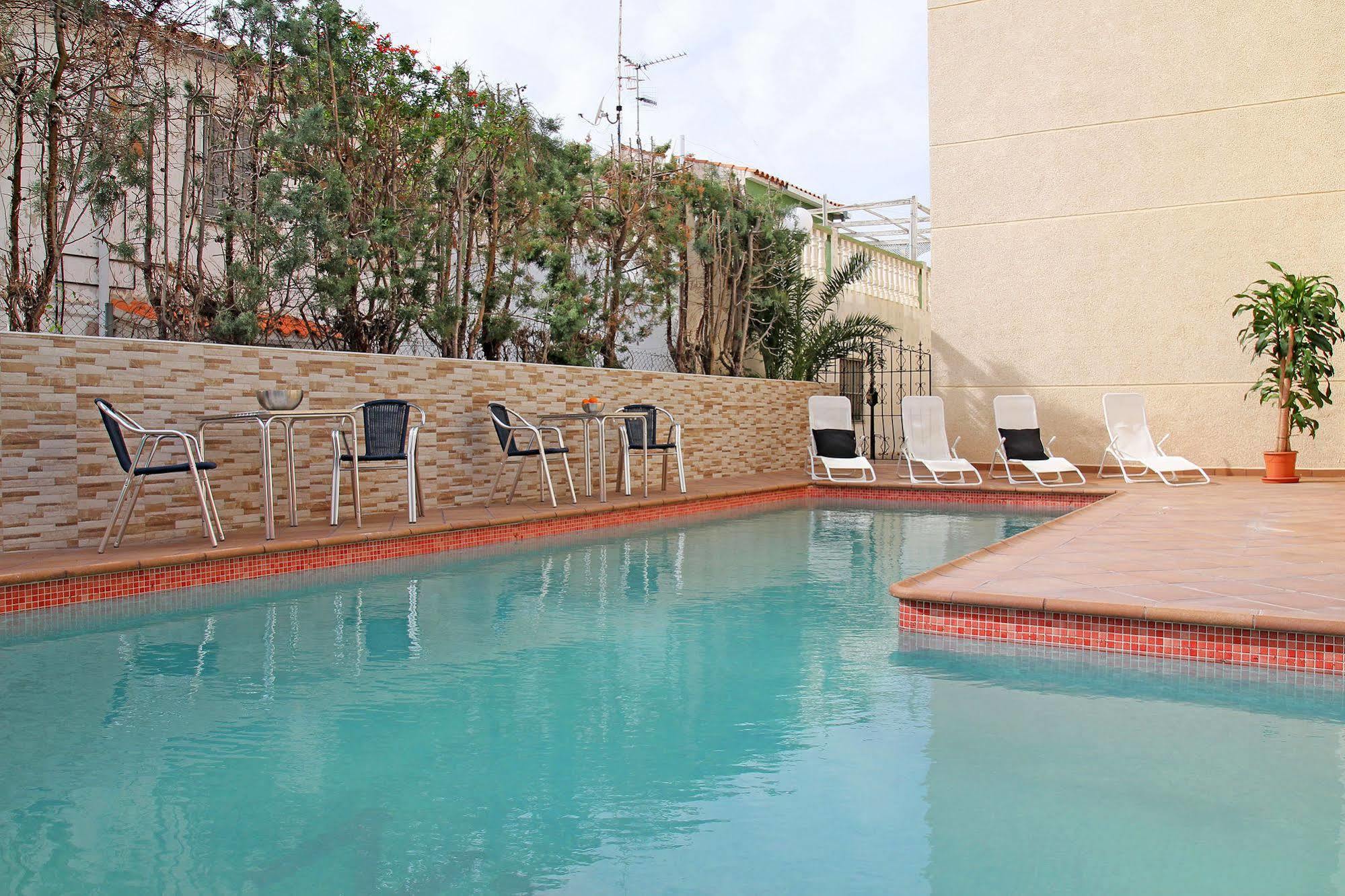 Apartamentos Dona Carmen 3000 Oropesa del Mar Exteriér fotografie